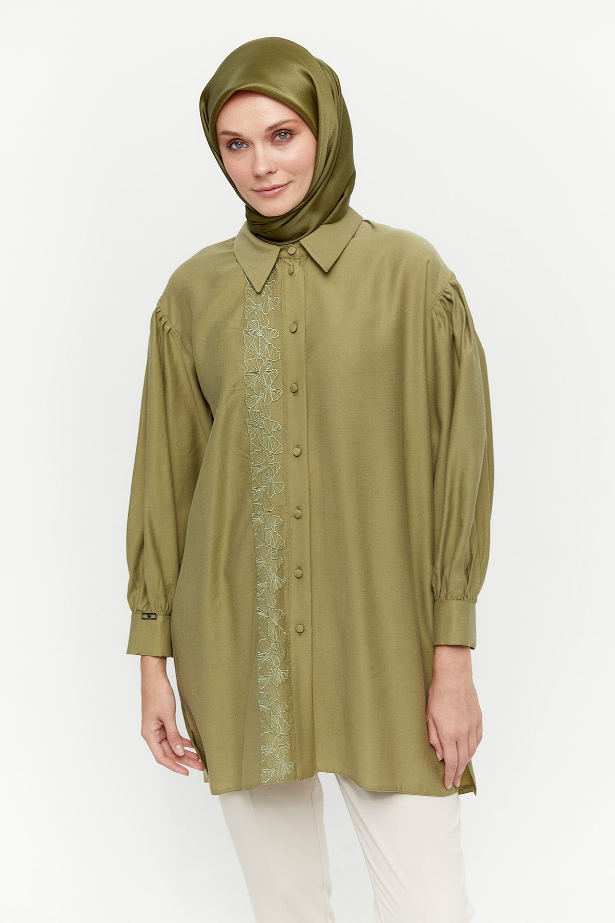 Tuniek met Geborduurd Dessin
