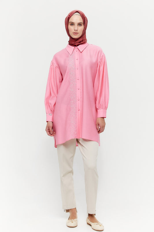 Tuniek met Geborduurd Dessin