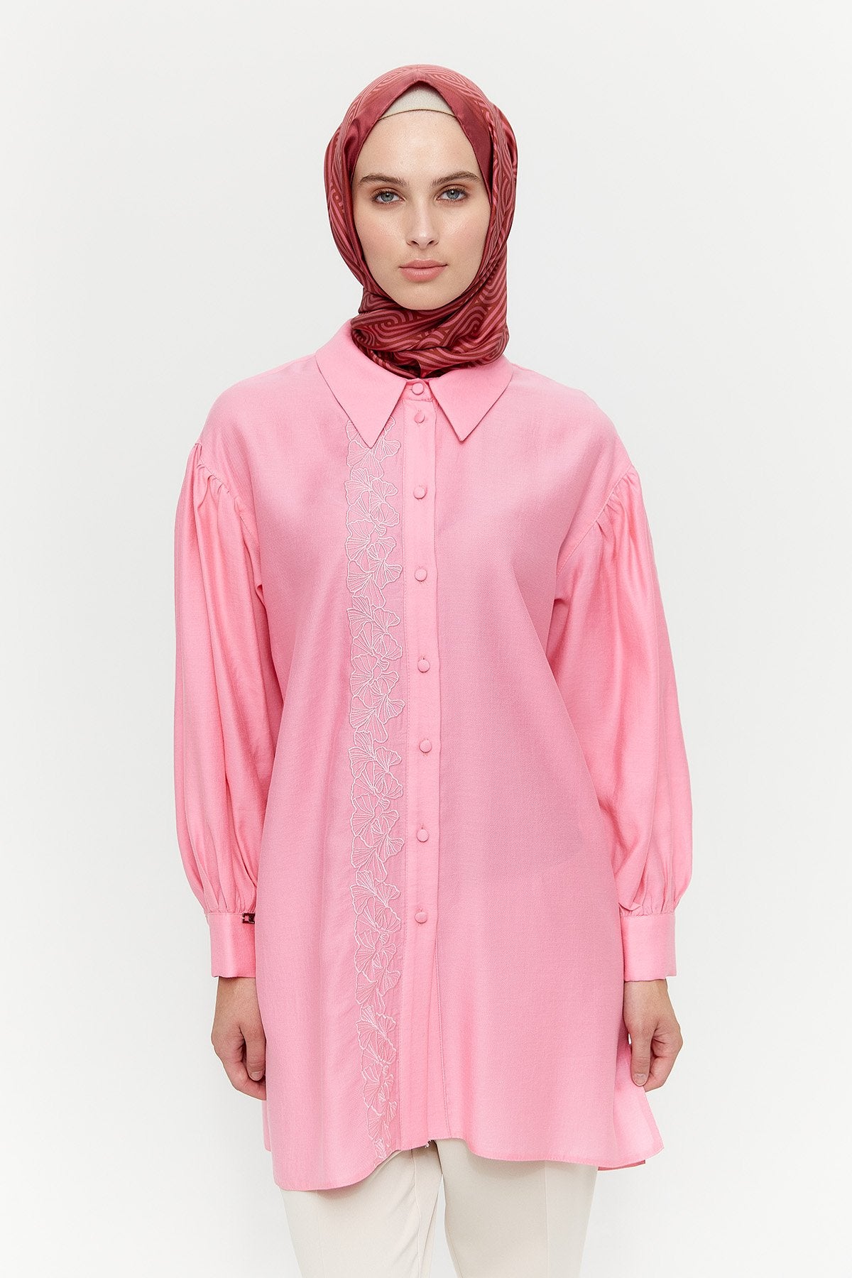 Tuniek met Geborduurd Dessin