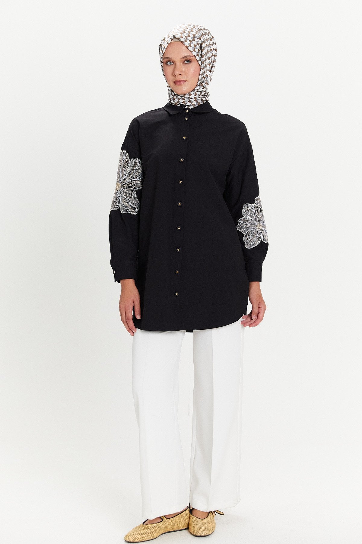 Tunik met Bloemenborduursel