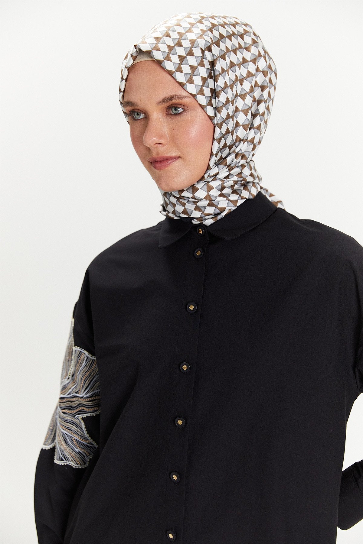 Tunik met Bloemenborduursel