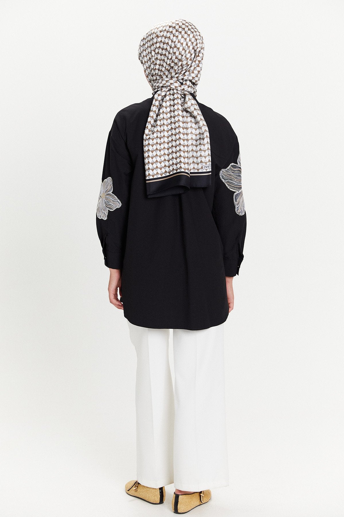 Tunik met Bloemenborduursel