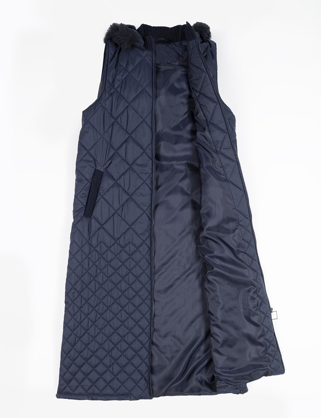 Diamond Patterned Zipper Nightblue Vest