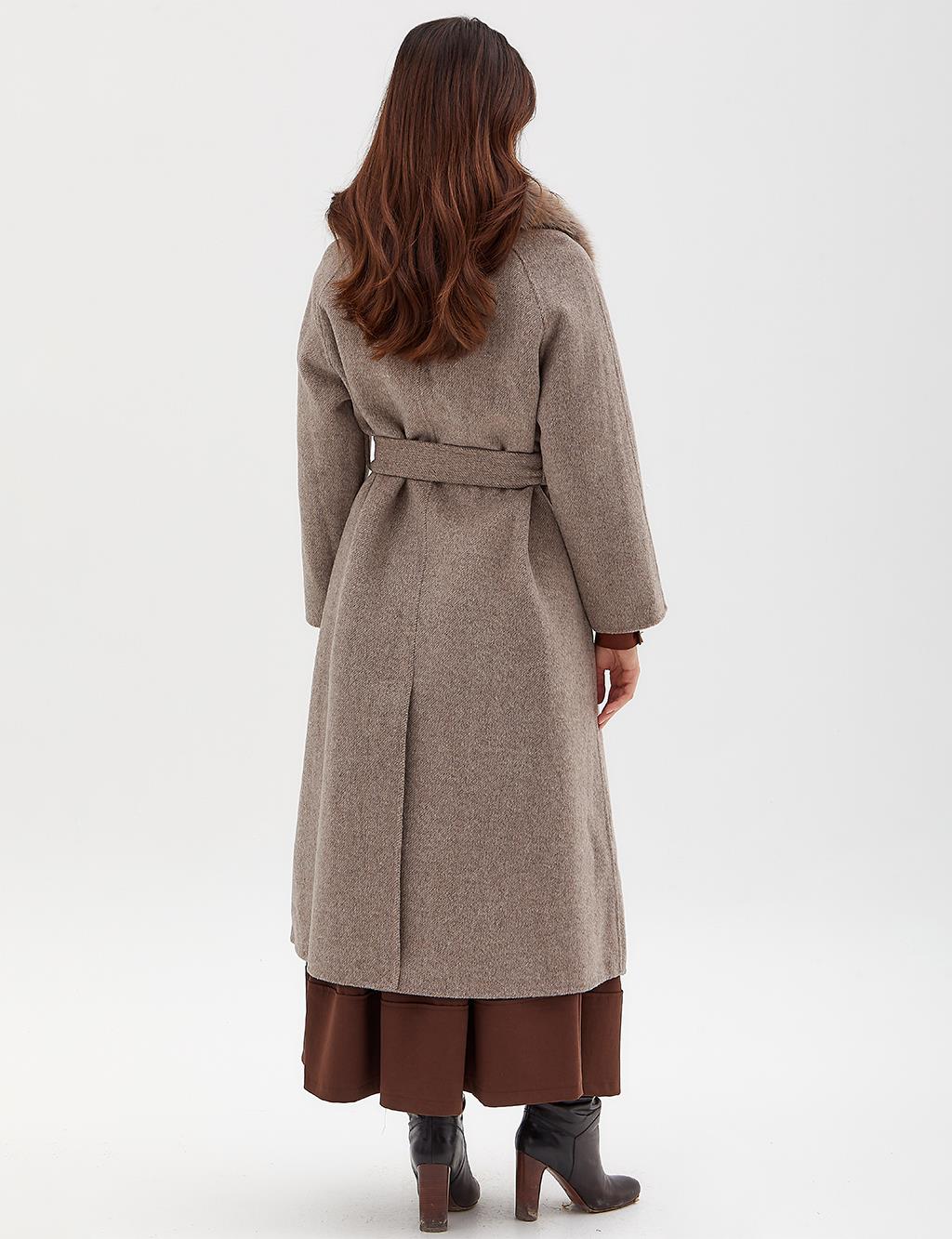Kürklü Premium Yün Palto, Kruvaze ve Kemerli, Taş Rengi