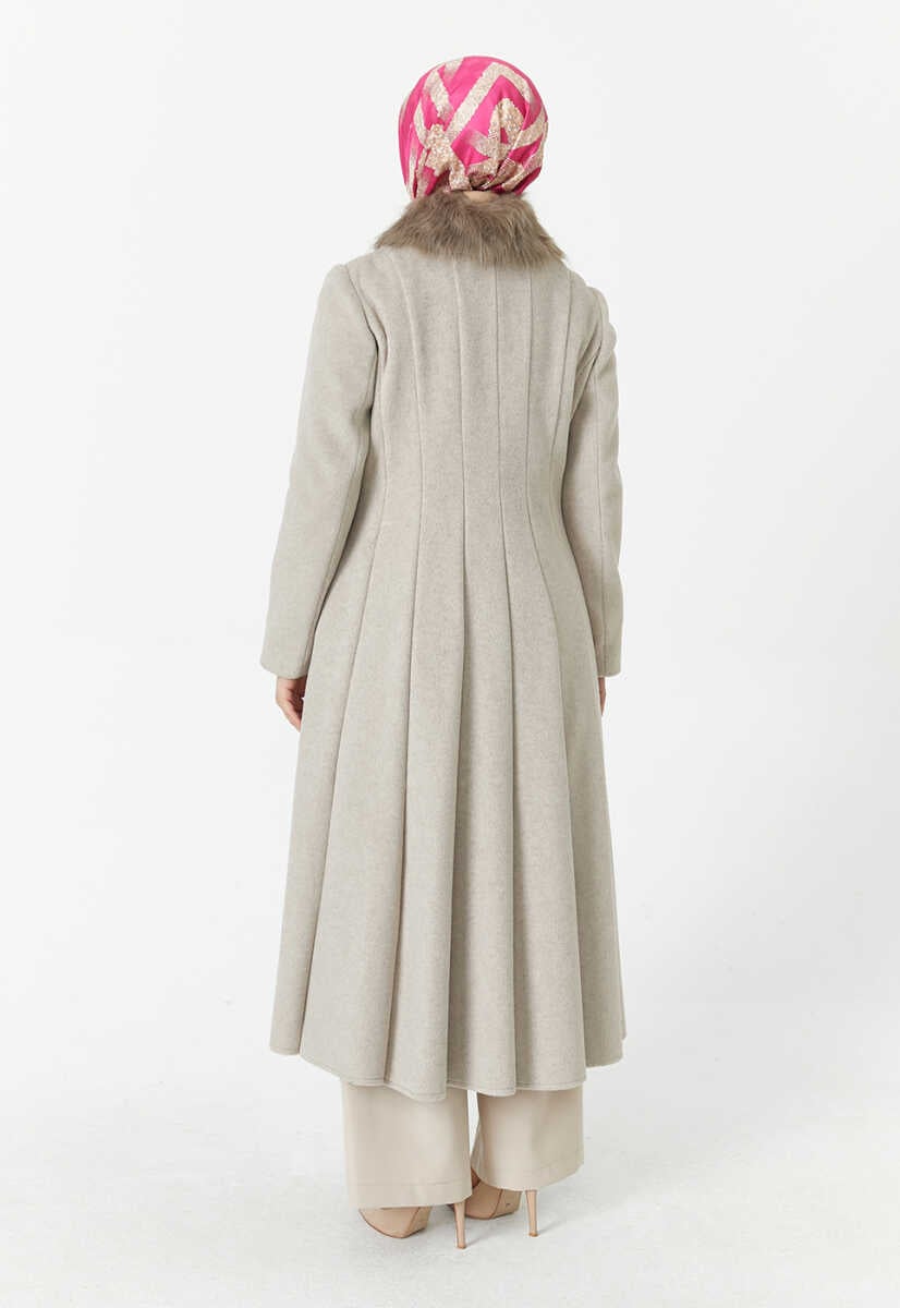 Gelaagde Mantel met Bontkraag