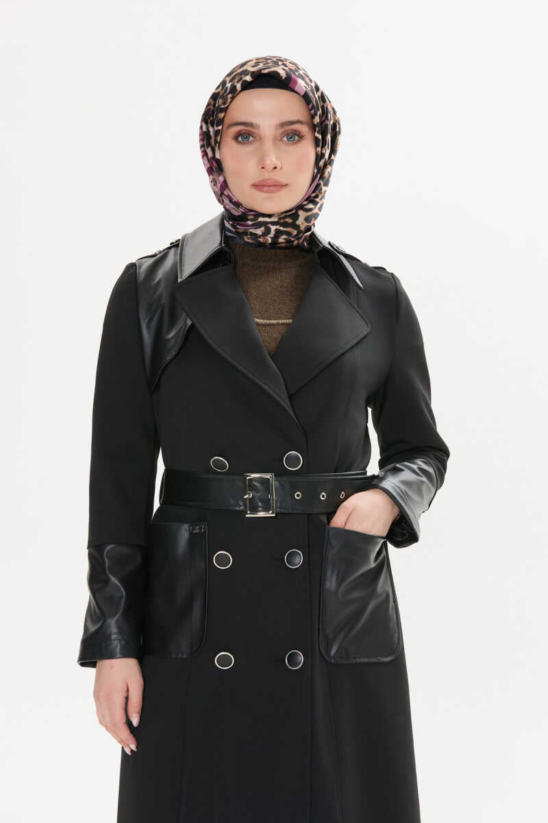 Kemer ve detaylara sahip deri karışımı şık ceket