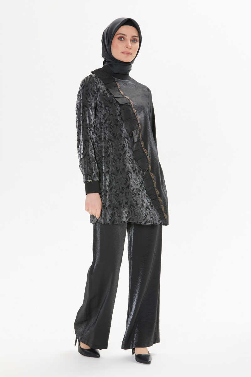 Fırfır Detaylı Parlak Tunik ve Pantolon Takımı