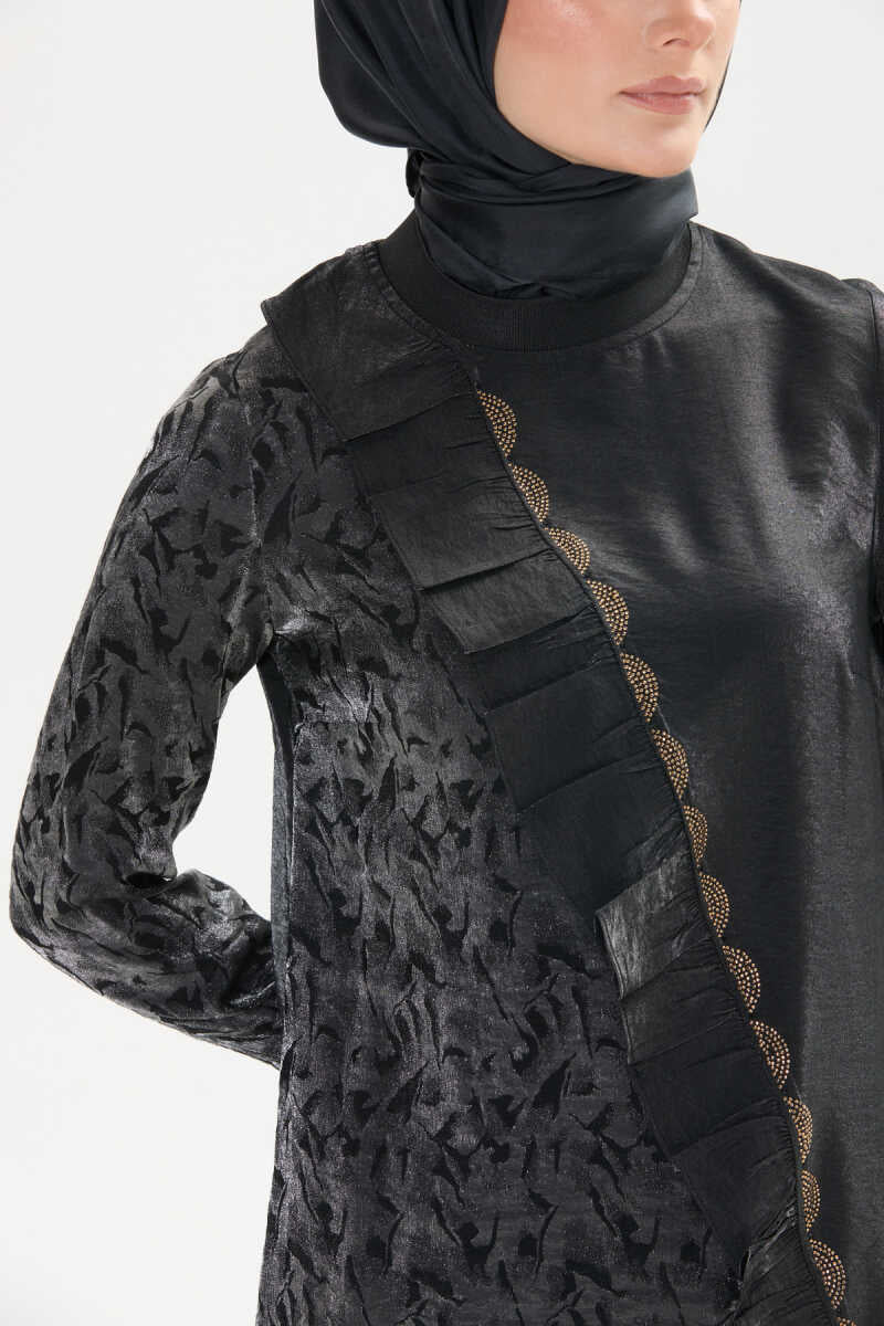 Fırfır Detaylı Parlak Tunik ve Pantolon Takımı