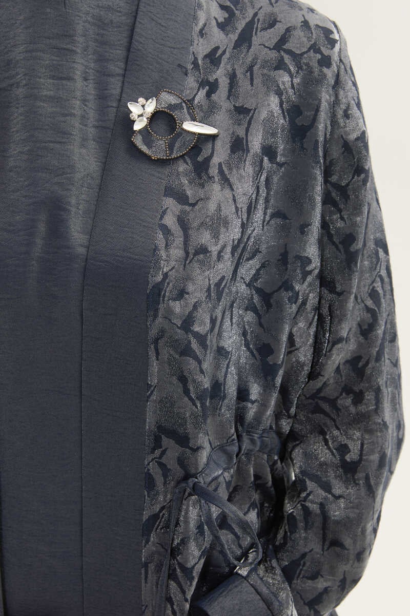 Broş Detaylı Tunik ve Etek Takımı