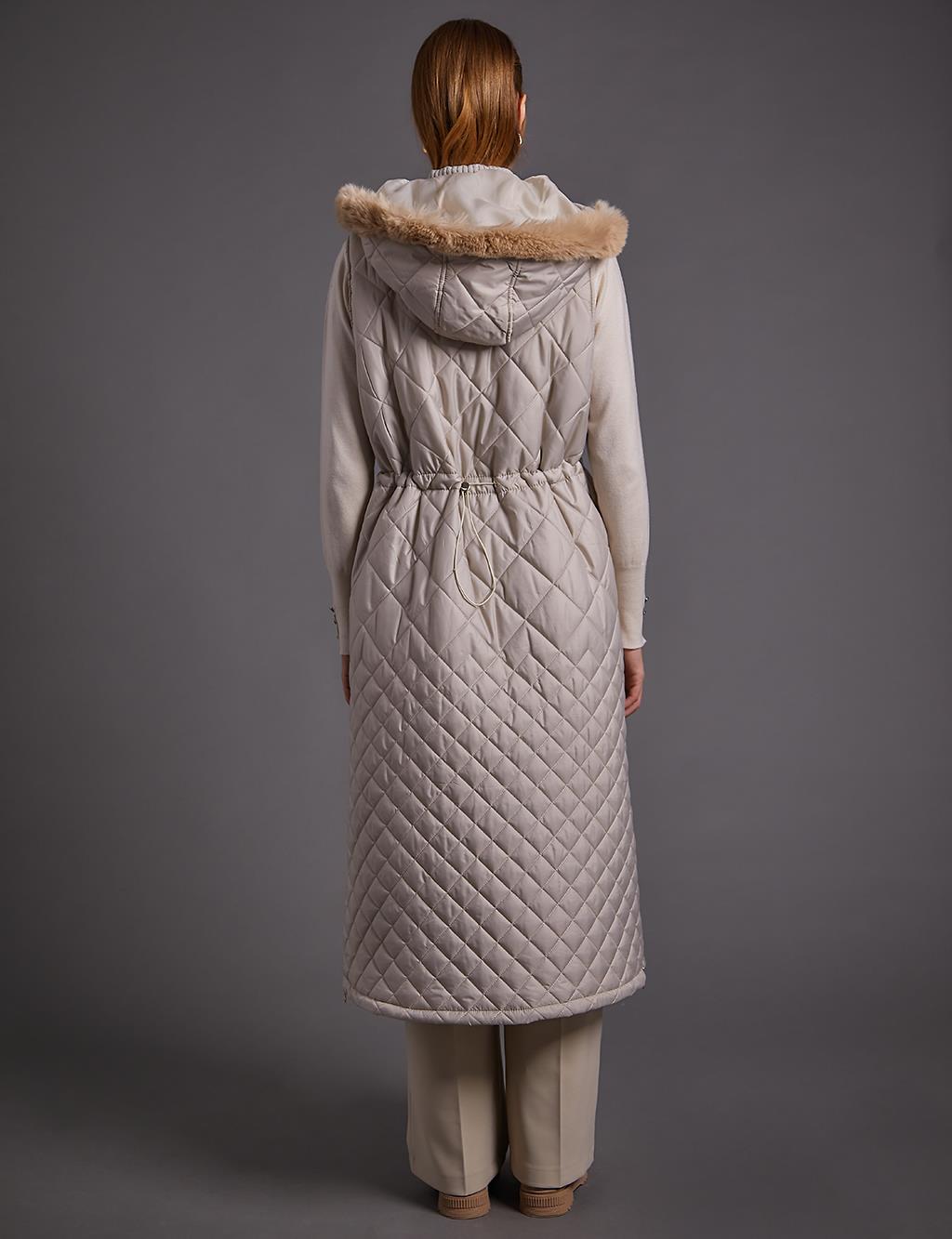 Diamond Patterned Zippered Vest Stone