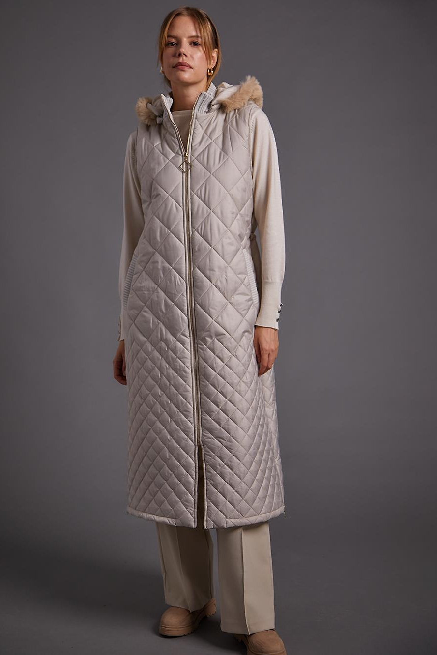 Diamond Patterned Zippered Vest Stone