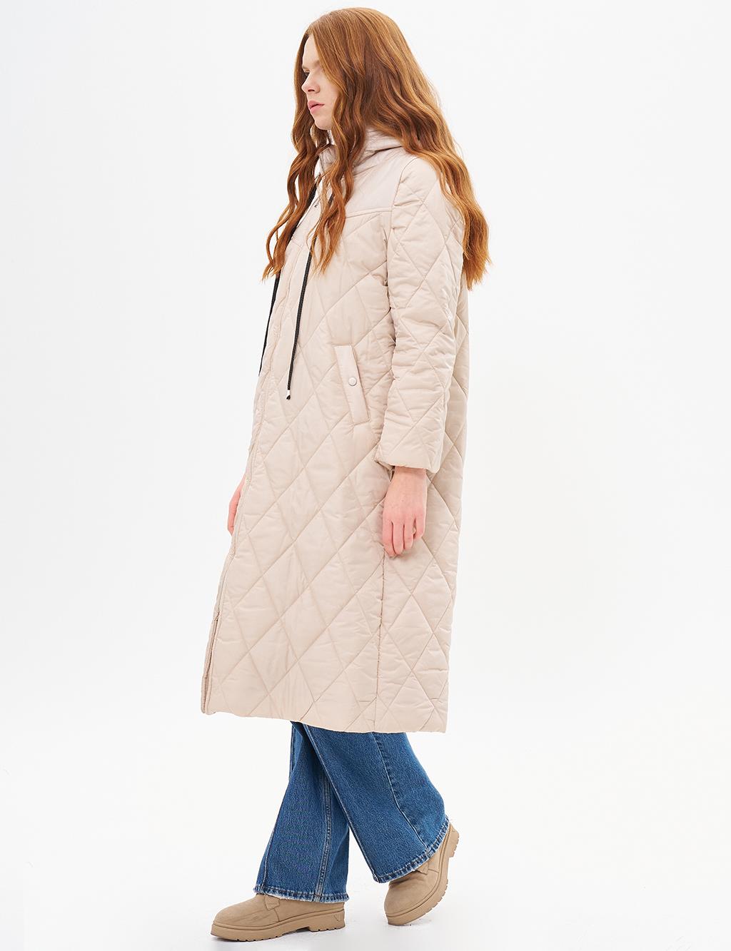 Kapüşonlu Dolgulu Ceket