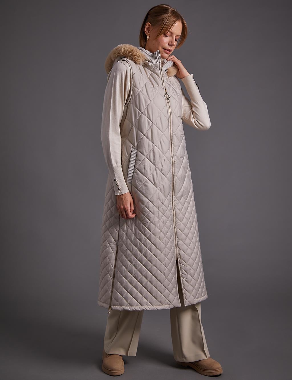 Diamond Patterned Zippered Vest Stone