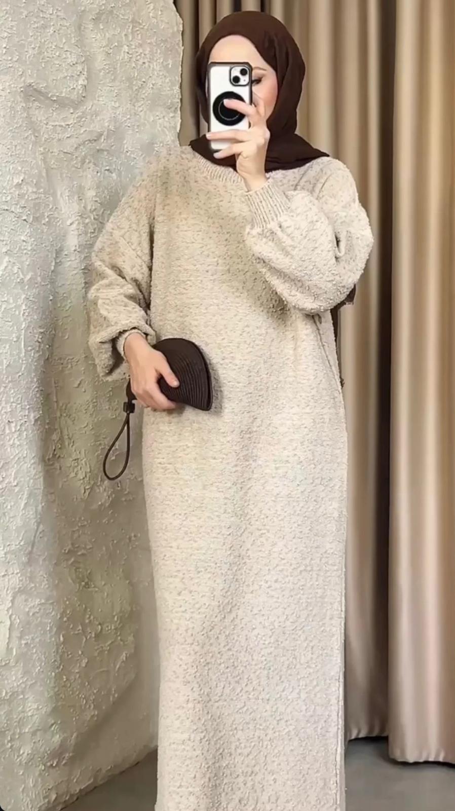 Lange Triqo Trui (One Size) Beige